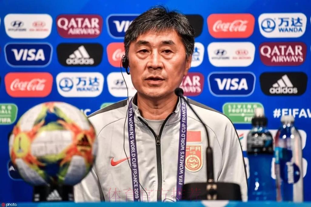 玫瑰再绽放 - 战南非！ 贾秀全：我深信我的队员